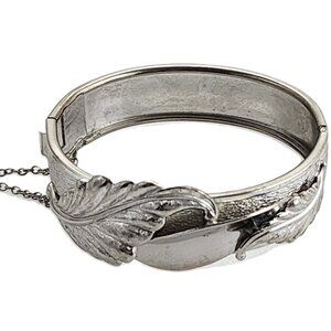 Vintage Silver-Plated Flower Cuff Bracelet